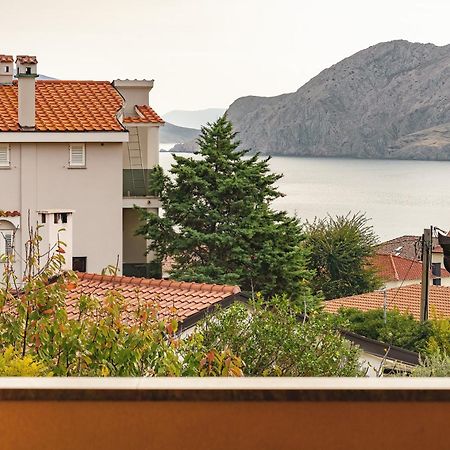Apartments Dujmovic With Terrace Baška Esterno foto