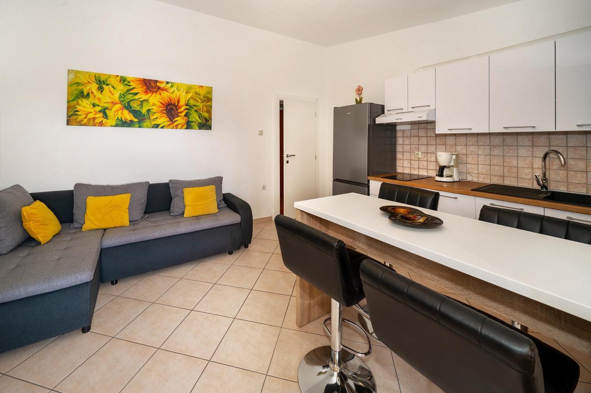 Apartments Dujmovic With Terrace Baška Esterno foto